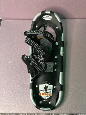 Men’s Redfeather Snowshoes Hike 22‘10